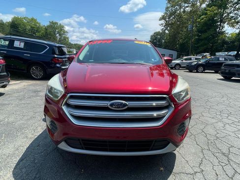 Used 2017 Ford Escape SE AWD/4WD image 14