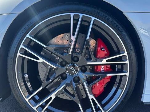 Used 2020 Audi R8 V10 performance AWD/4WD image 9