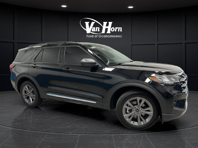 Used 2025 Ford Explorer Active w/ Active Comfort Package AWD/4WD image 1