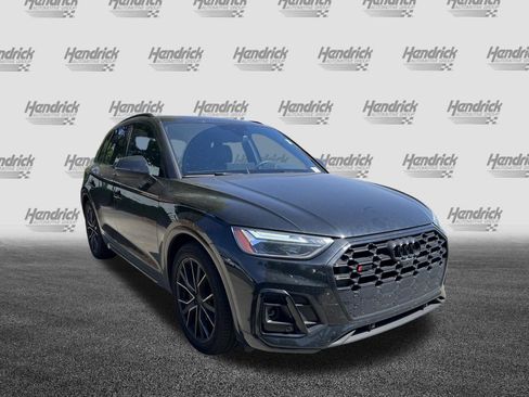 Used 2023 Audi SQ5 Premium Plus w/ Premium Plus Package AWD/4WD image 2
