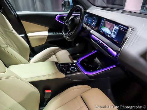 Used 2025 BMW X3 xDrive30i w/ Premium Package image 33