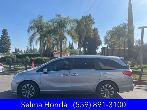 Certified 2022 Honda Odyssey EX-L image 2