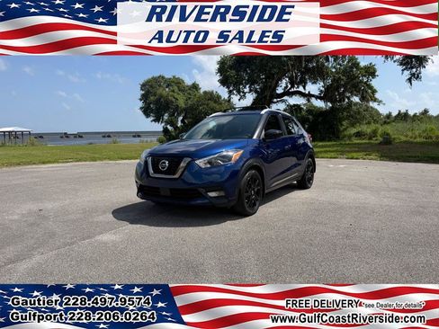 Used 2020 Nissan Kicks SR w/ Exterior Package FWD image 1