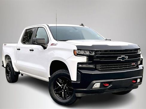 Certified 2021 Chevrolet Silverado 1500 LT Trail Boss w/ Convenience Package II image 1