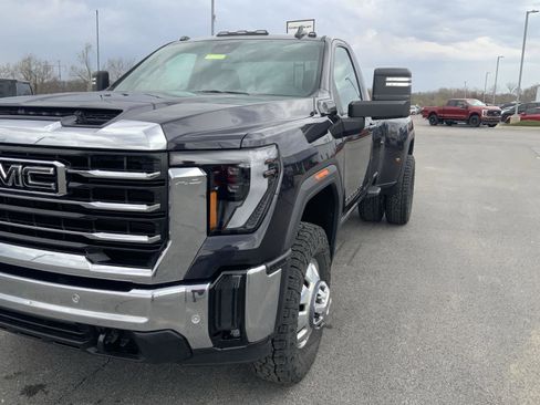 Used 2026 GMC Sierra 3500 SLE w/ SLE Convenience Package image 17