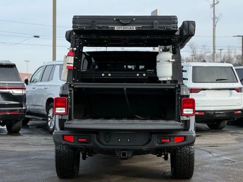 Used 2023 Jeep Gladiator Rubicon w/ Cold Weather Group image 47