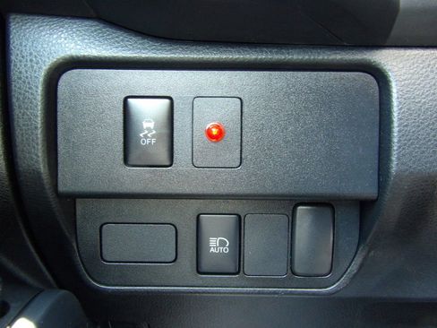 Used 2022 Toyota Tacoma SR RWD image 19