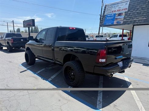 Used 2014 RAM 1500 Express w/ Black Ram 1500 Express Group AWD/4WD image 5