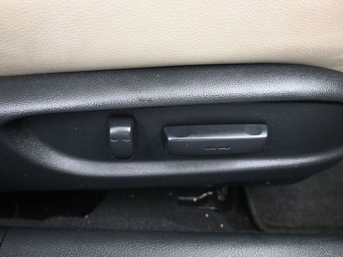 Used 2017 Honda Accord Touring image 45