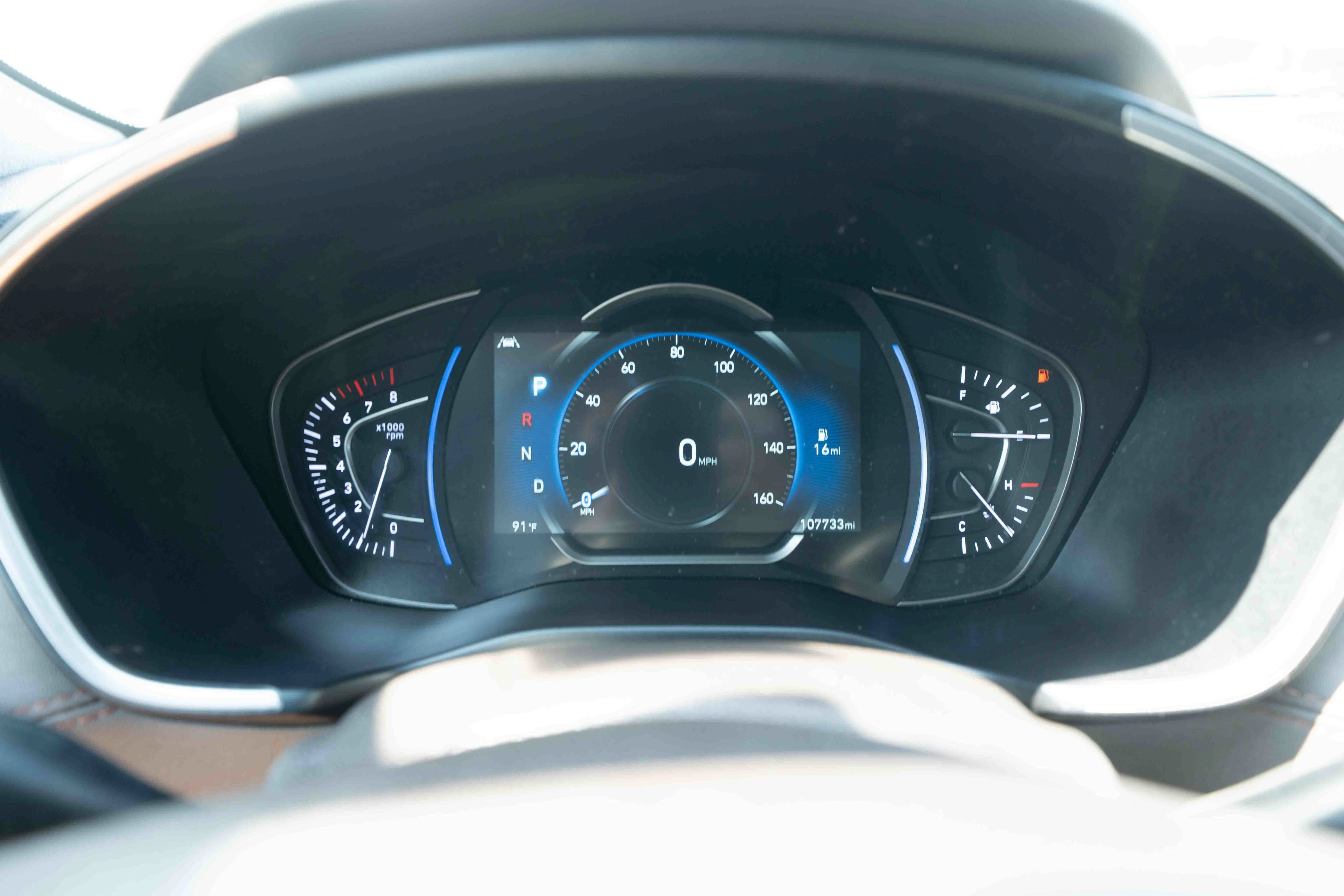 Used 2020 Hyundai Santa Fe Limited AWD/4WD image 16