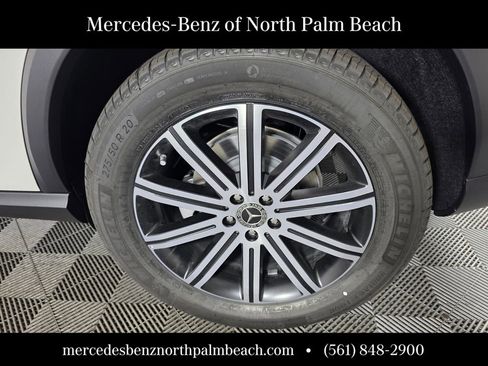 New 2026 Mercedes-Benz GLE 350 4MATIC image 6