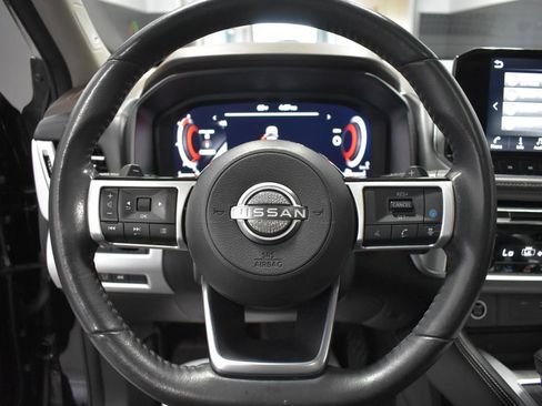 Certified 2023 Nissan Rogue Platinum w/ Platinum Premium Package AWD/4WD image 28