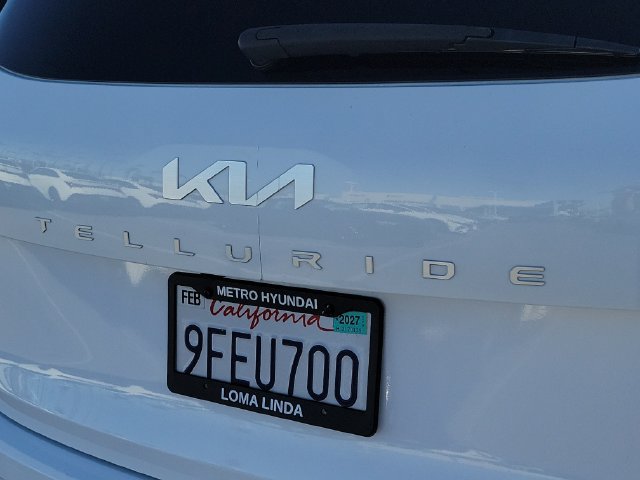 Used 2023 Kia Telluride LX FWD image 29