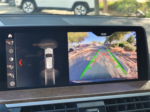 Used 2019 BMW X3 xDrive30i w/ Driving Assistance Package image 21