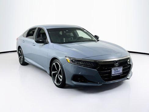 Used 2021 Honda Accord Sport image 3