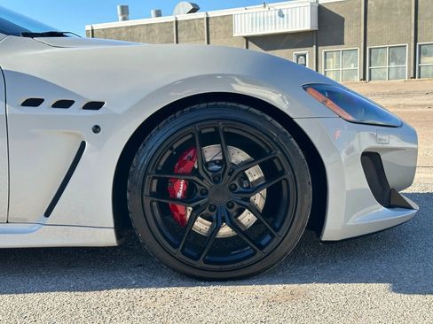 Used 2012 Maserati GranTurismo MC image 12