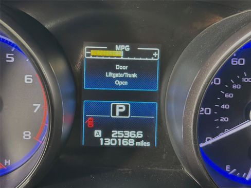 Used 2015 Subaru Legacy 2.5i Premium AWD/4WD image 18