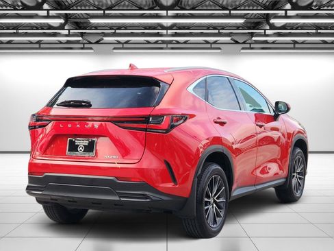 Used 2024 Lexus NX 250 FWD w/ Premium Package image 7
