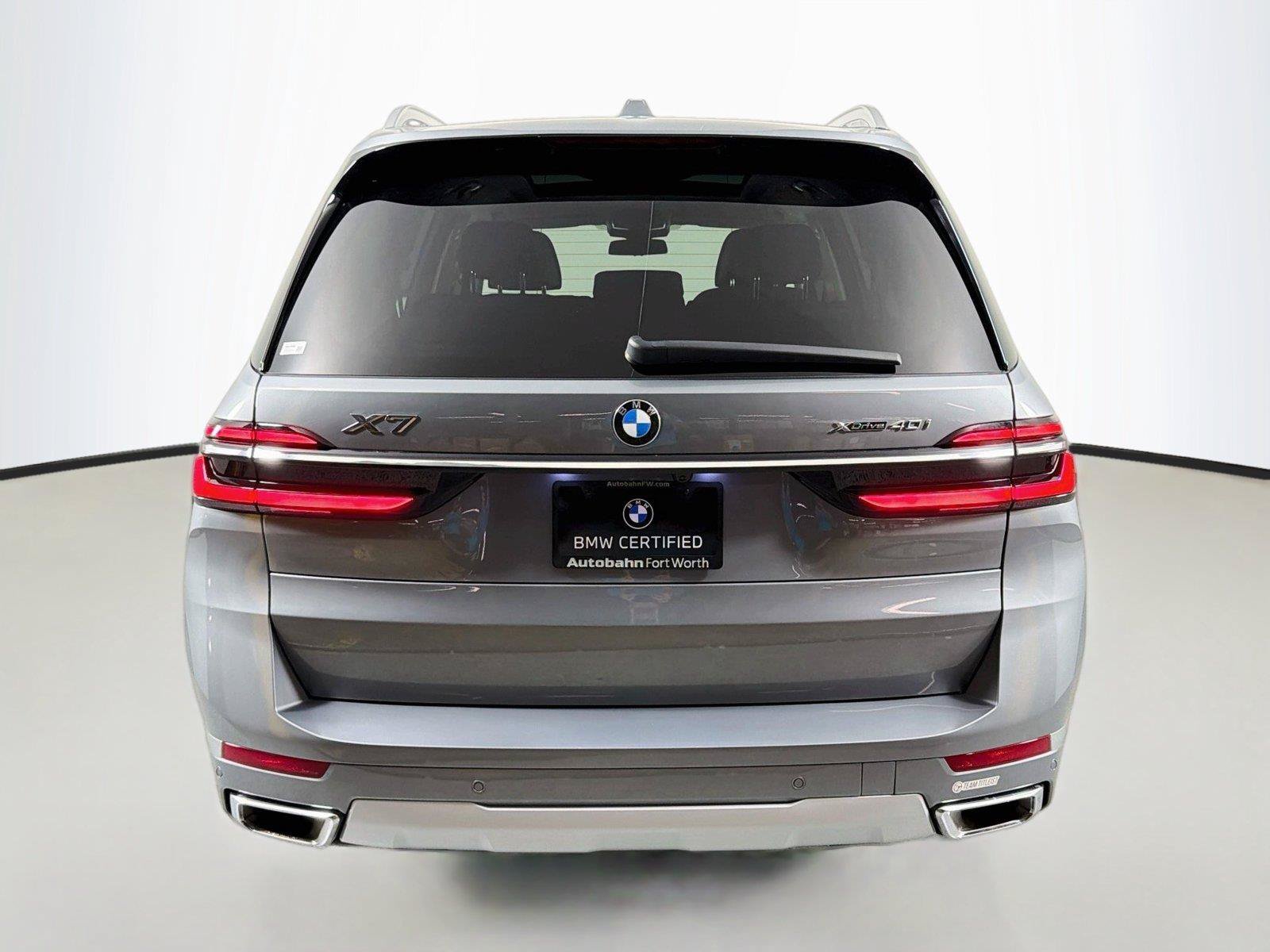 Used 2024 BMW X7 xDrive40i w/ Climate Comfort Package AWD/4WD image 6
