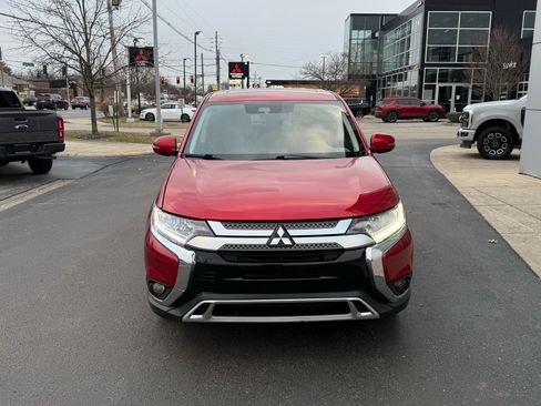 Used 2020 Mitsubishi Outlander SE image 6