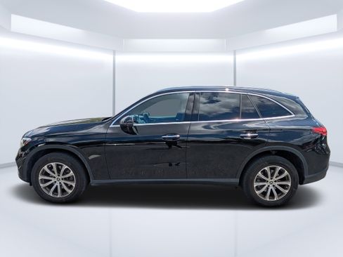 Certified 2023 Mercedes-Benz GLC 300 image 6