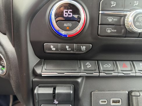 Used 2022 GMC Sierra 2500 AT4 AWD/4WD image 27