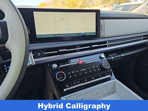 Certified 2025 Hyundai Santa Fe Calligraphy AWD/4WD image 20
