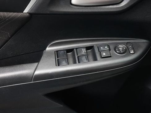 Used 2015 Honda Fit EX image 46