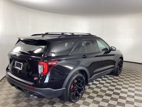 Used 2020 Ford Explorer ST w/ ST Street Pack AWD/4WD image 2