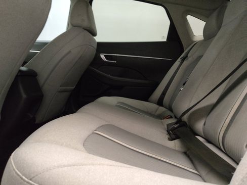 Used 2022 Hyundai Sonata SE FWD image 18