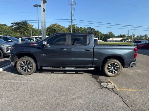 Used 2020 Chevrolet Silverado 1500 LT w/ Texas Edition AWD/4WD image 3