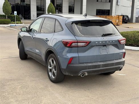Used 2025 Ford Escape ST-Line image 7