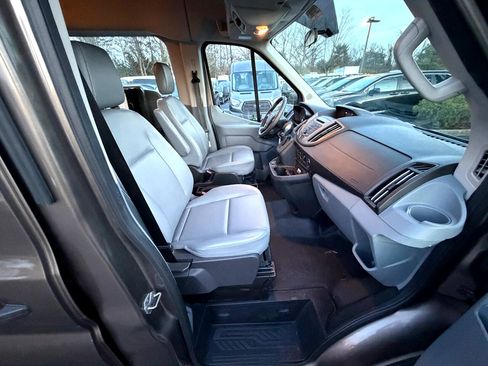 Used 2019 Ford Transit 350 XL image 33