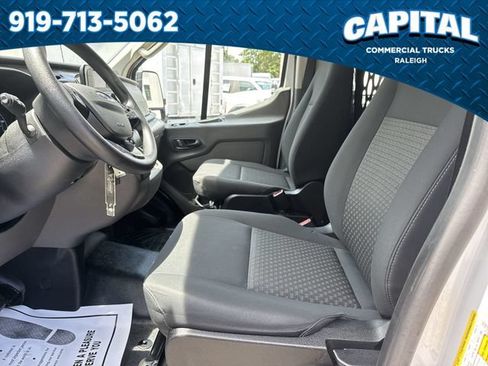 Certified 2025 Ford Transit 250 Low Roof w/ Exterior Upgrade Package RWD image 19