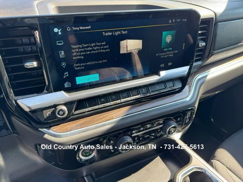 Used 2023 Chevrolet Silverado 1500 LT Trail Boss image 39