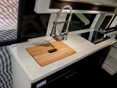 New 2024 Mercedes-Benz Sprinter 3500 image 38