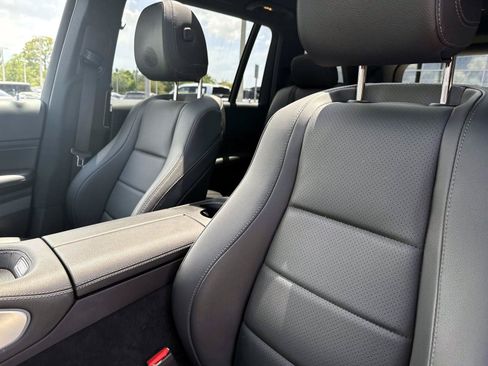 Certified 2023 Mercedes-Benz GLS 450 4MATIC image 23