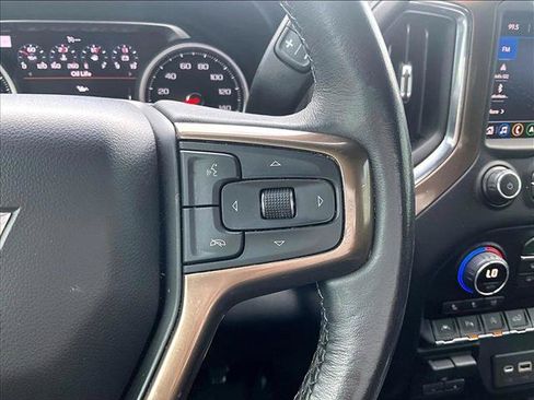 Used 2021 Chevrolet Silverado 1500 High Country w/ Technology Package RWD image 21