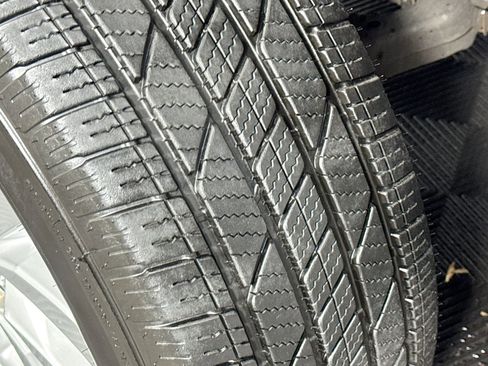 Used 2017 Toyota Land Cruiser image 43