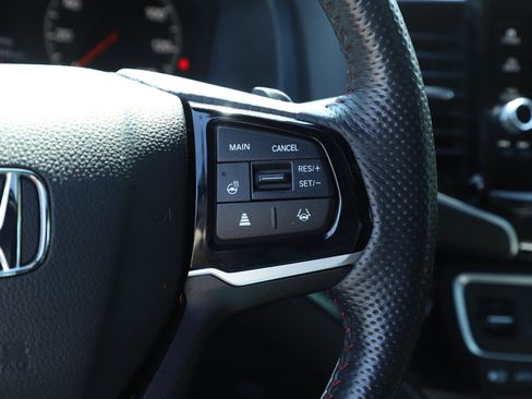 Used 2024 Honda Ridgeline Black Edition image 26
