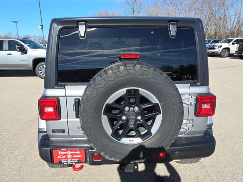 Used 2018 Jeep Wrangler Rubicon w/ Steel Bumper Group image 7