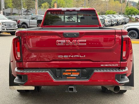 Used 2023 GMC Sierra 3500 Denali w/ Denali Ultimate Package image 5