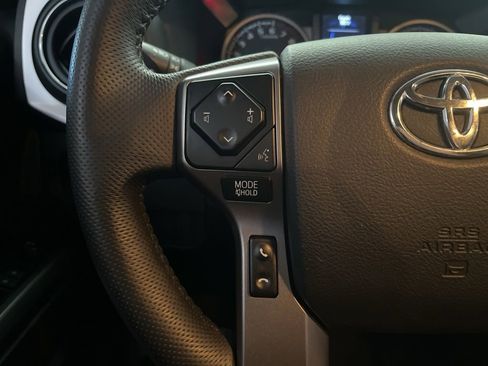 Used 2023 Toyota Tacoma SR5 RWD image 60