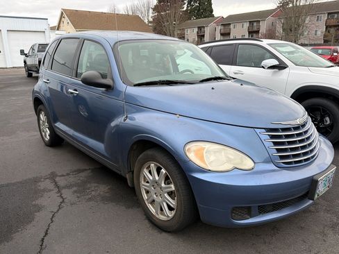 Used 2007 Chrysler PT Cruiser Touring w/ Fleet Value Group I image 2