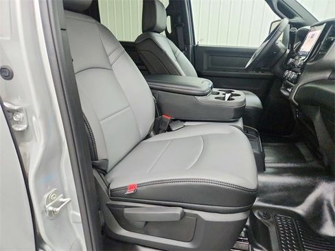 New 2026 RAM 2500 Tradesman w/ Chrome Appearance Group image 33