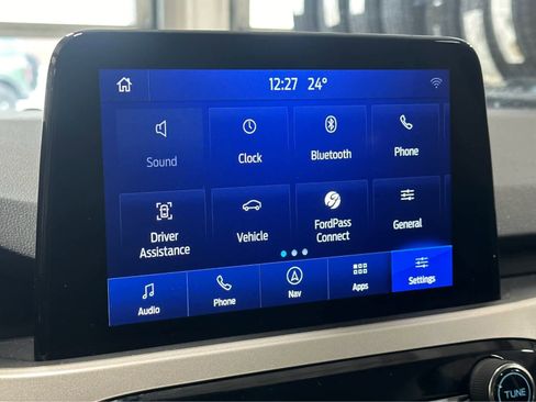 Used 2022 Ford Escape SE w/ SE Sport Appearance Package image 26