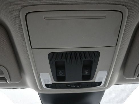 Used 2023 Honda Pilot Touring image 36