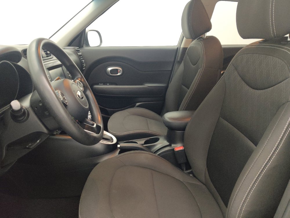 Used 2019 Kia Soul w/ Convenience Package FWD image 17