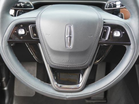 Used 2023 Lincoln Aviator Reserve w/ Equipment Group 201A AWD/4WD image 29
