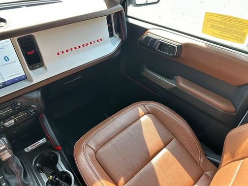 Certified 2023 Ford Bronco Heritage Edition AWD/4WD image 21